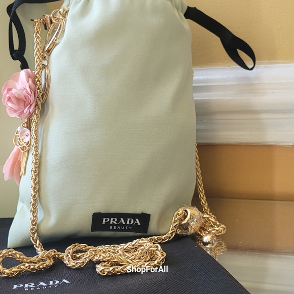 Prada draw string pouch - Picture 11 of 14